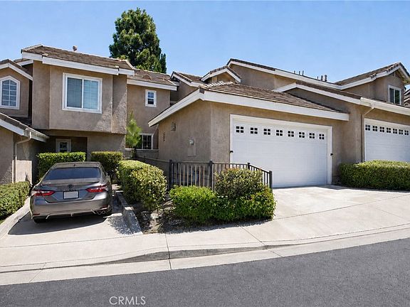 2nd image of 889 S Sapphire Ln
