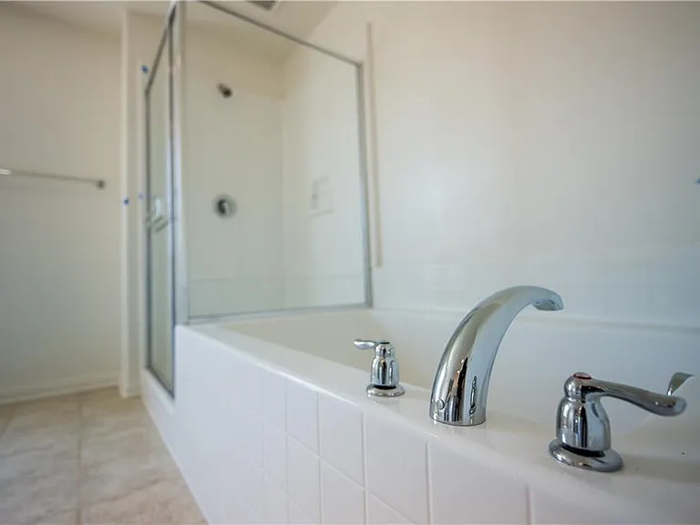 13079 Goldenrod Dr — Photo 8