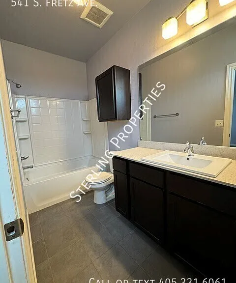 541 S Fretz Ave — Photo 13