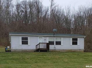 7 Shady Ln, Geneseo, IL 61254