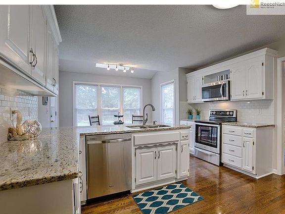 Another View of Awesome Kitchen!