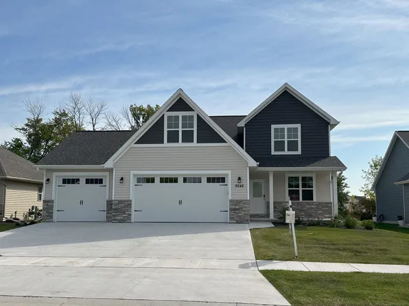 N9248 Constellation Dr, Appleton, WI 54915