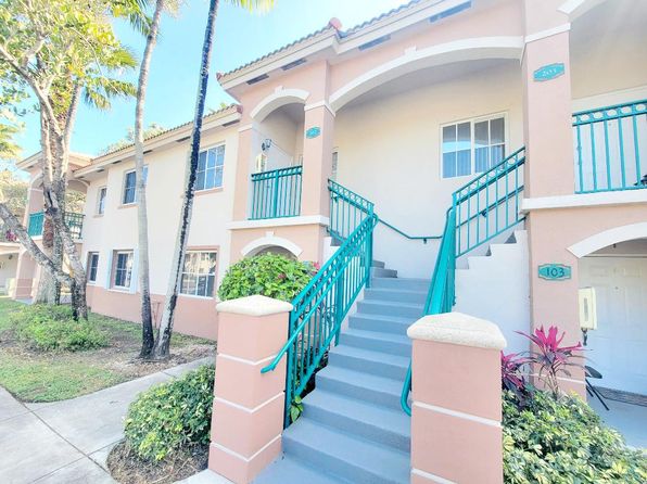 1240 SE 31st Ct UNIT 202-32