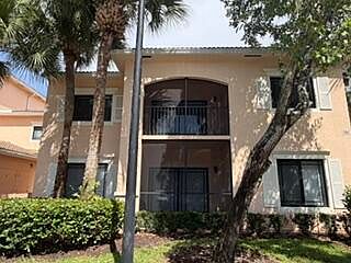 2nd image of 2807 Veronia Dr APT 108