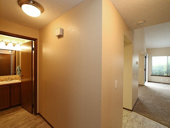 2nd image of 11055 SE 250th Ct Unit 13-C