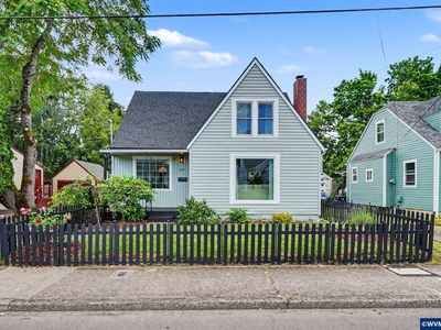 1435 17th St NE, Salem, OR, 97301