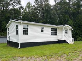 529 Stamp Creek Landing Rd, Seneca, SC 29672