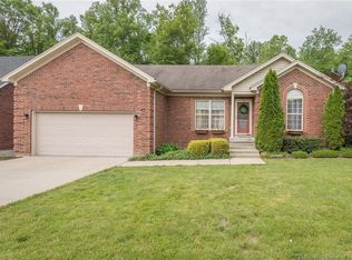 1905 Sterling Oaks Dr, Sellersburg, IN 47172