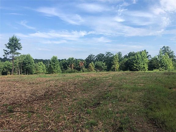 4th image of Lake Meadows Dr Lot 7