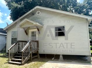 613 Walker Rd, Lafayette, LA 70506
