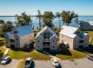 89 Country Club Dr #A-4, Arapahoe, NC 28510