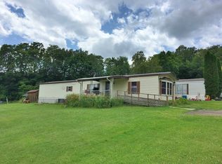 85 High Acres Dr, Bemus Point, NY 14712