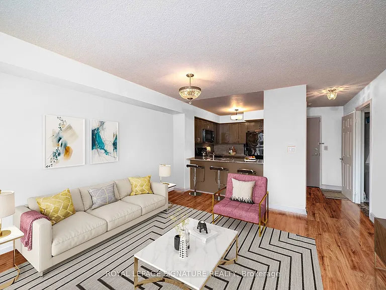 225 Wellesley St E #1004 — Photo 2