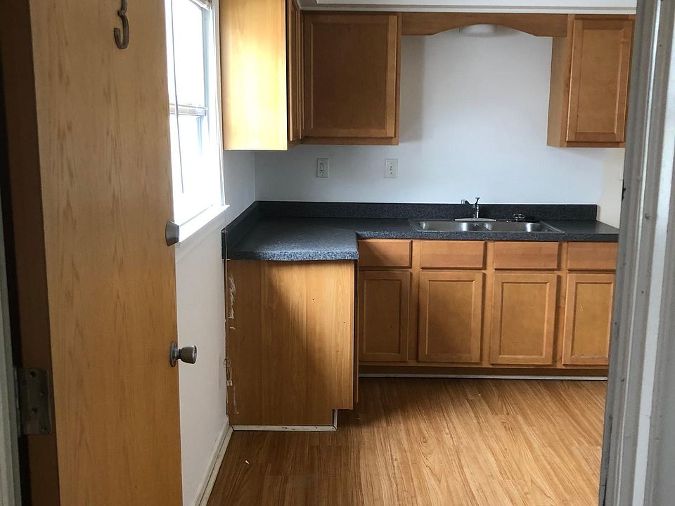 2nd image of 4117 W Morgan Ave Unit 1
