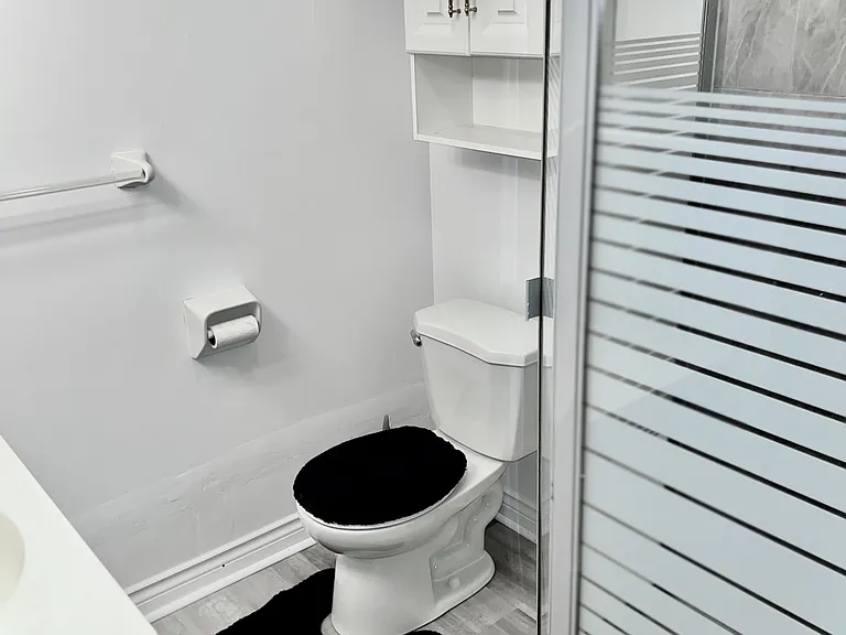 121 Jackman Cres — Photo 10