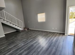 684 W 3rd St APT 101, San Pedro, CA 90731