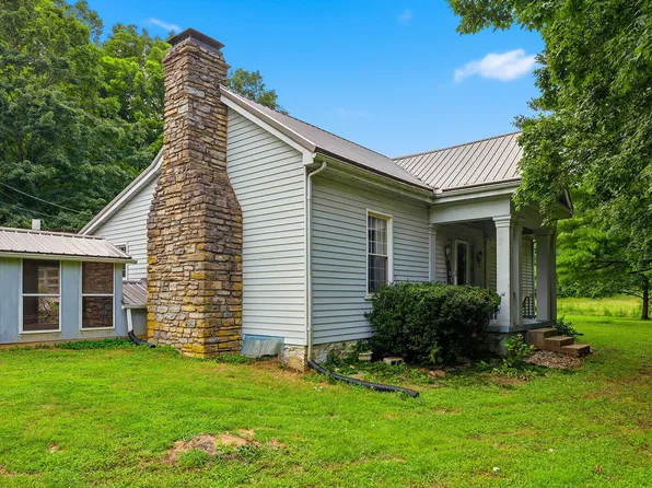 1920 Glensboro Rd, Lawrenceburg, KY 40342