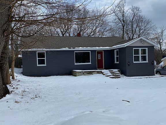 4th image of 520 Lum Ave