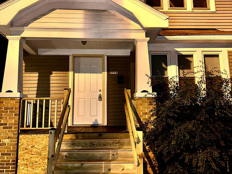 1574 S Union St — Photo 1