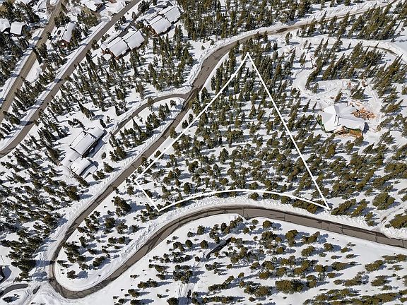 4th image of 515 Miners View Rd