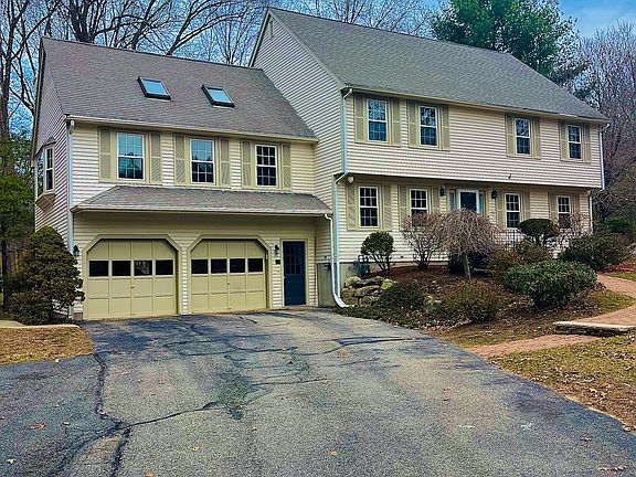 2nd image of 69 Village View Rd