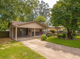2018 W Sevier St, Benton, AR 72019
