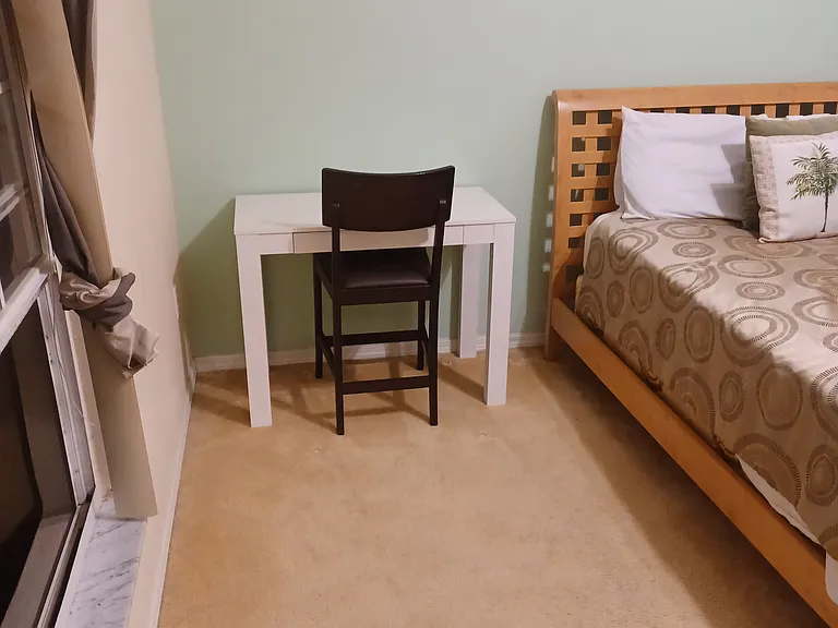 517 Cassia Dr — Photo 3