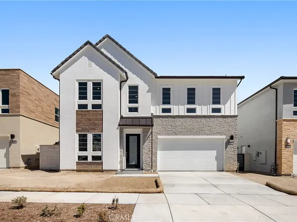 27377 Dialogue Way, Valencia, CA 91381