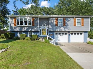 610 Claudia Ln, Middlebury, IN 46540