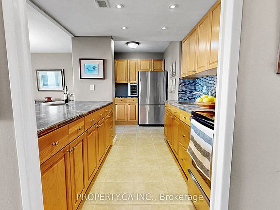 4th image of 1333 Bloor St #802