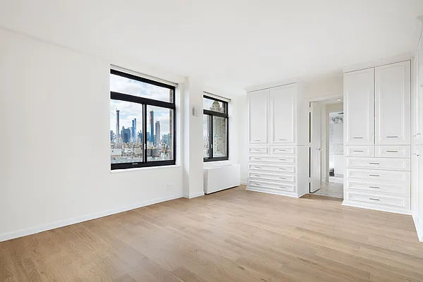 Rented by Compass | media 10