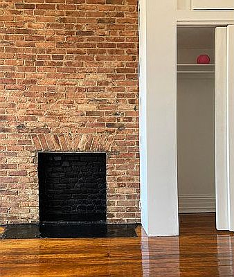 3rd image of 604 Manhattan Ave APT 3L