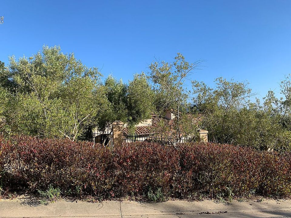 2nd image of 24700 Outlook Dr