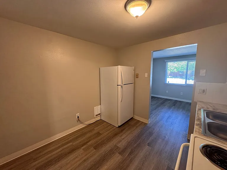 Barker Street 10-Unit | Medical Lake — Photo 7