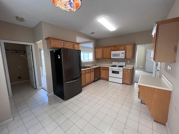 4th image of 440 Stambridge Ct