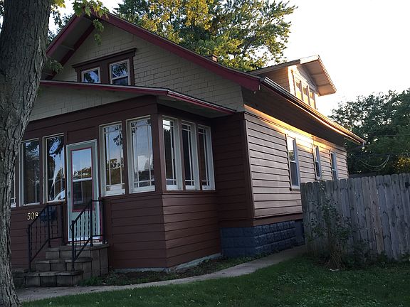 4th image of 508 S Grand Ave