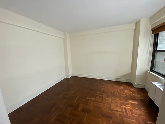 Rented by Corcoran | media 6