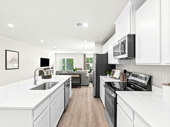 Quick Move-In Fairview