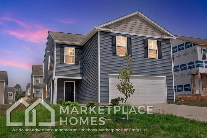 4 bed, 2.5 bath, 1927 sqft, $2,195 — Photo 1
