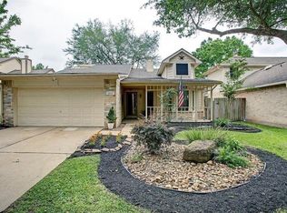 3515 Meadowcrest Ln, Sugar Land, TX 77478