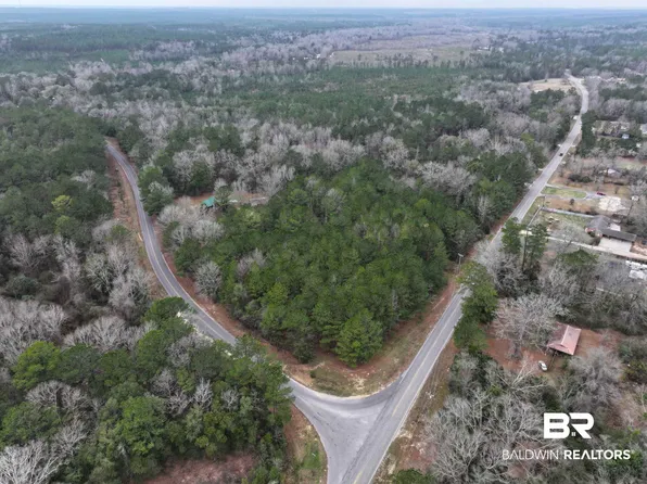 2451 Tippens Eddy Rd, Brewton, AL 36426