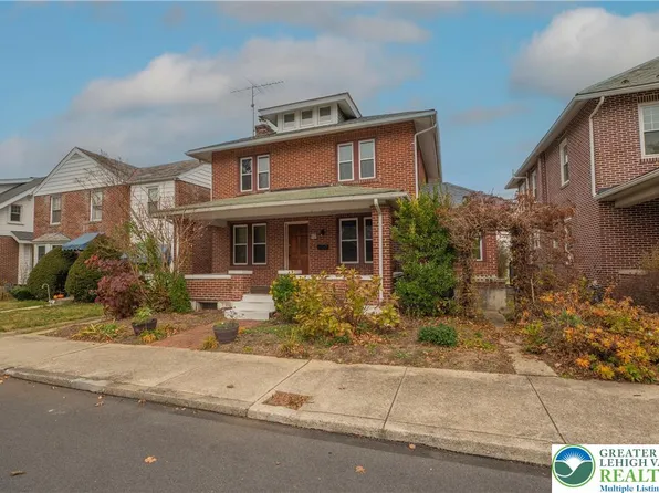 309 N 2nd St, Emmaus, PA 18049