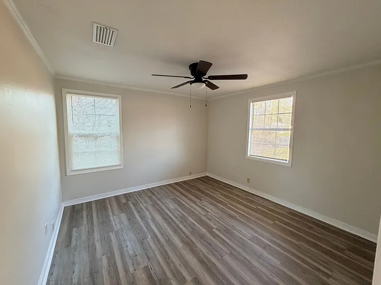 1612 Garland Pl — Photo 6