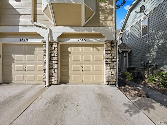 2nd image of 1345 Carlyle Park Circle