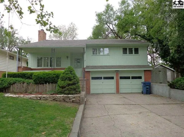 2325 N Monroe St, Hutchinson, KS 67502