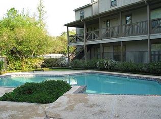 3330 Willard St APT 606, Baton Rouge, LA 70802