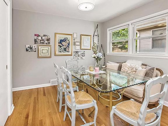 3rd image of 3605 N Murray Ave
