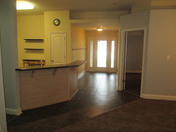 5th image of 306 Amberlee Ct