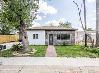 2305 E Locust St, Laredo, TX 78043
