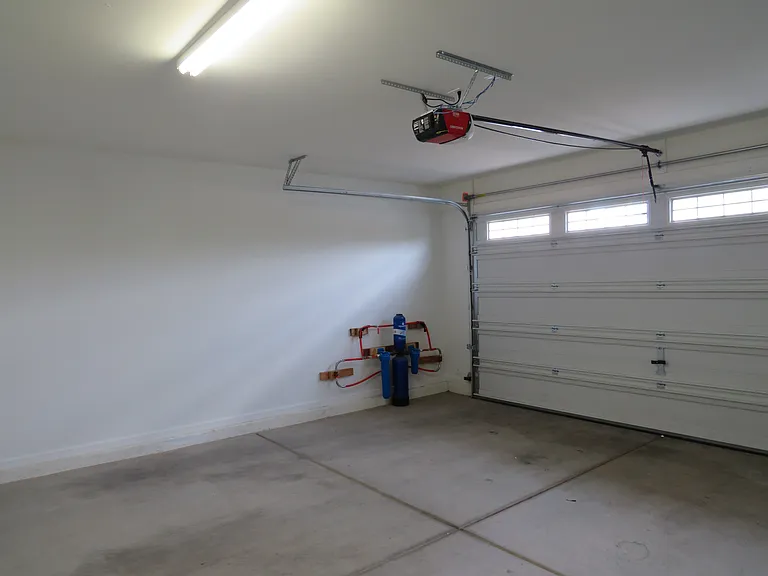 40537 W Helen Ct — Photo 22